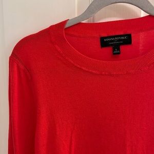 Large light weight perfect summer sweater - banana republic